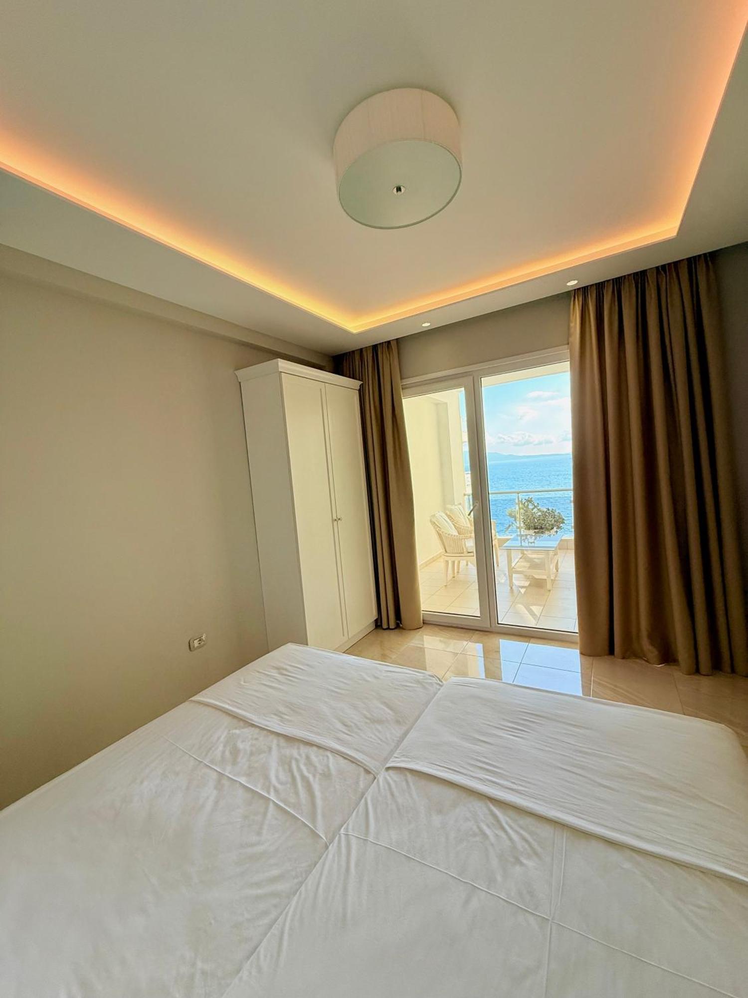 Limani Deluxe Apartments ซารานเดอ ภายนอก รูปภาพ